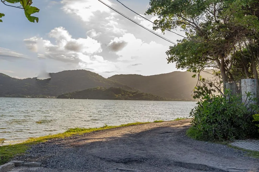 Lagoa da Conceição Formosa, Apartamento para 4 hóspedes Florianópolis